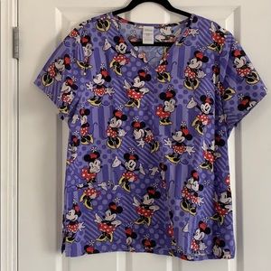 Disney Minnie Mouse scrub top size large